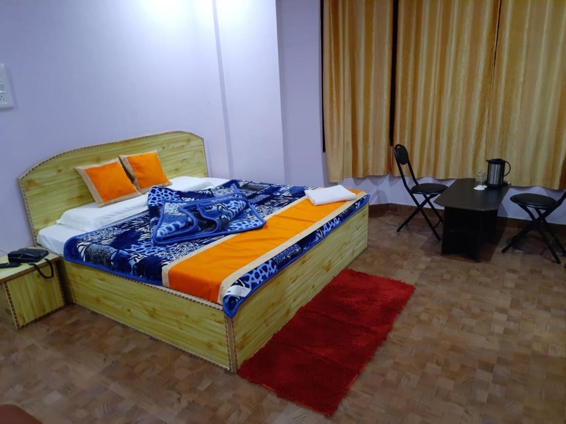 Hotel Alpine View Sarāhan Extérieur photo