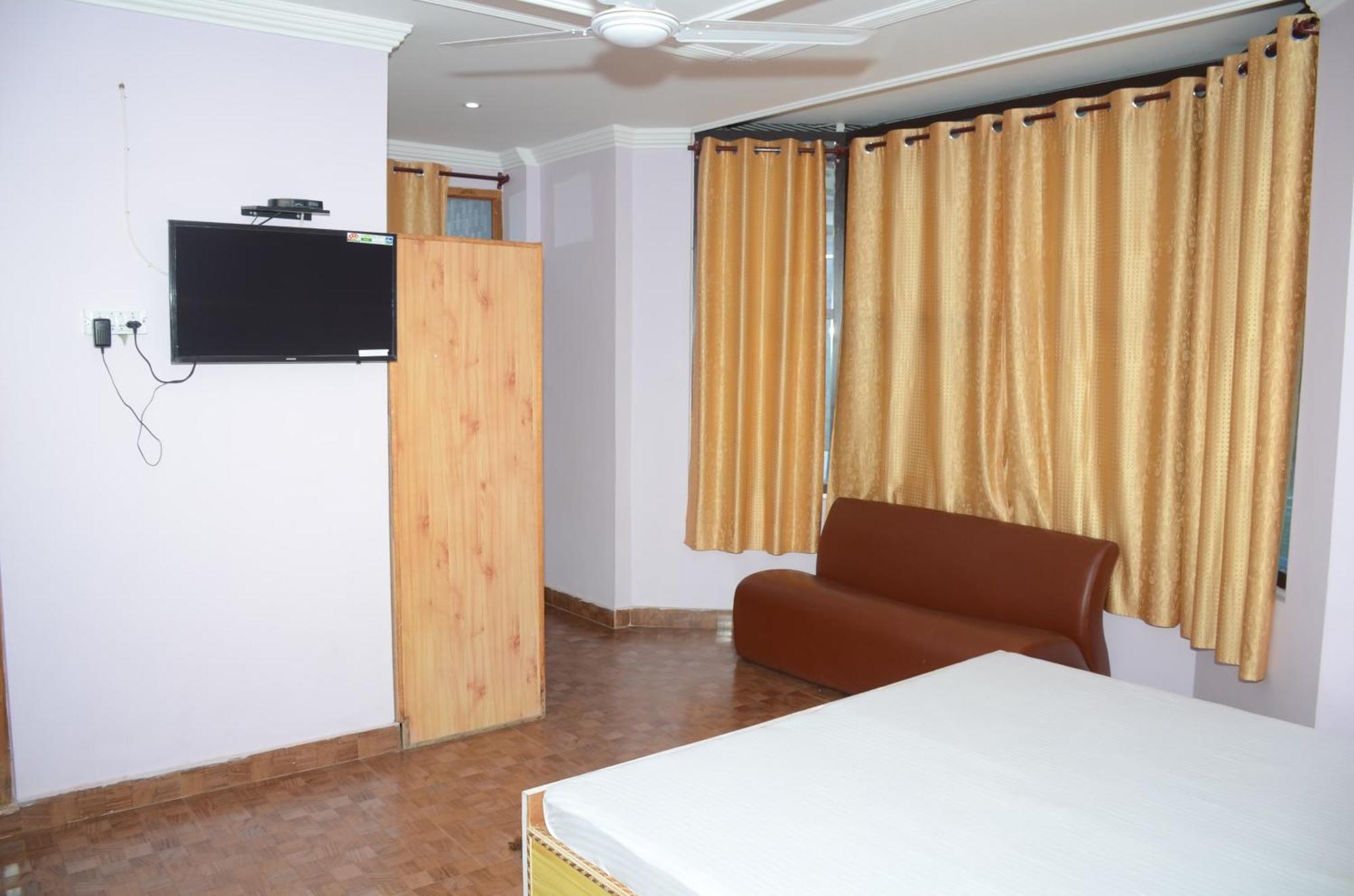 Hotel Alpine View Sarāhan Extérieur photo