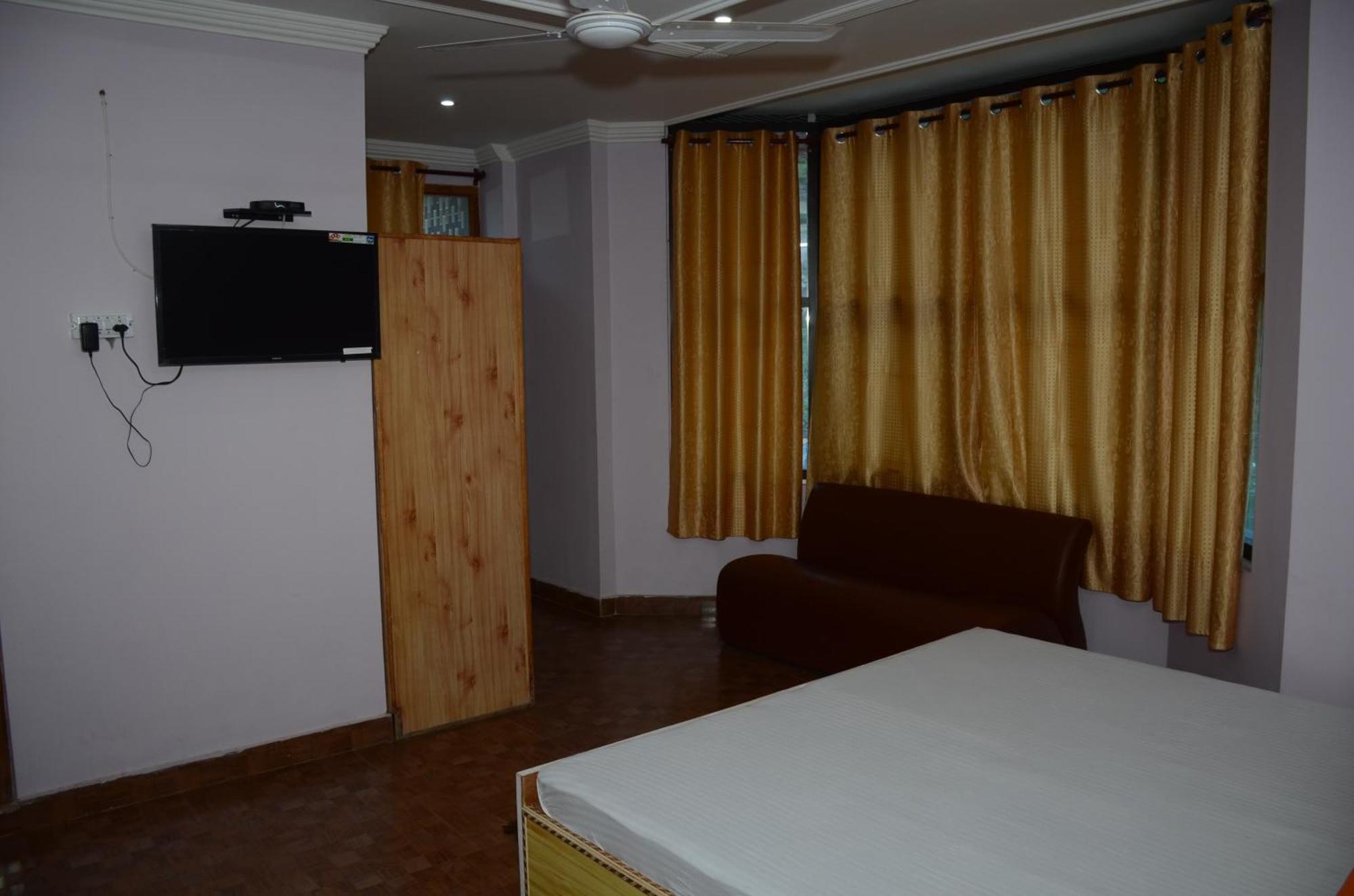 Hotel Alpine View Sarāhan Extérieur photo